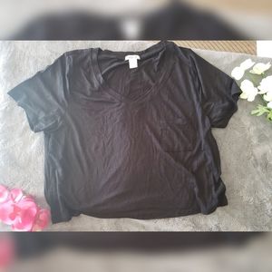 Loose Pocket Crop Tee
